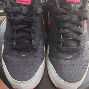 Women's nike air max